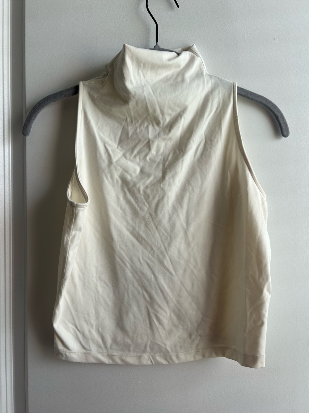 Yogalicious Cream Sleeveless Mock Neck Tank